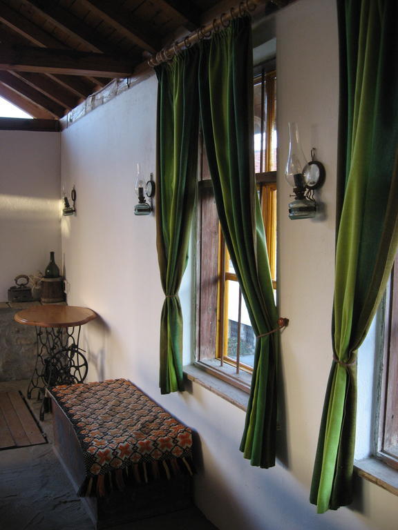 Guest House Astra 阿巴纳西 外观 照片