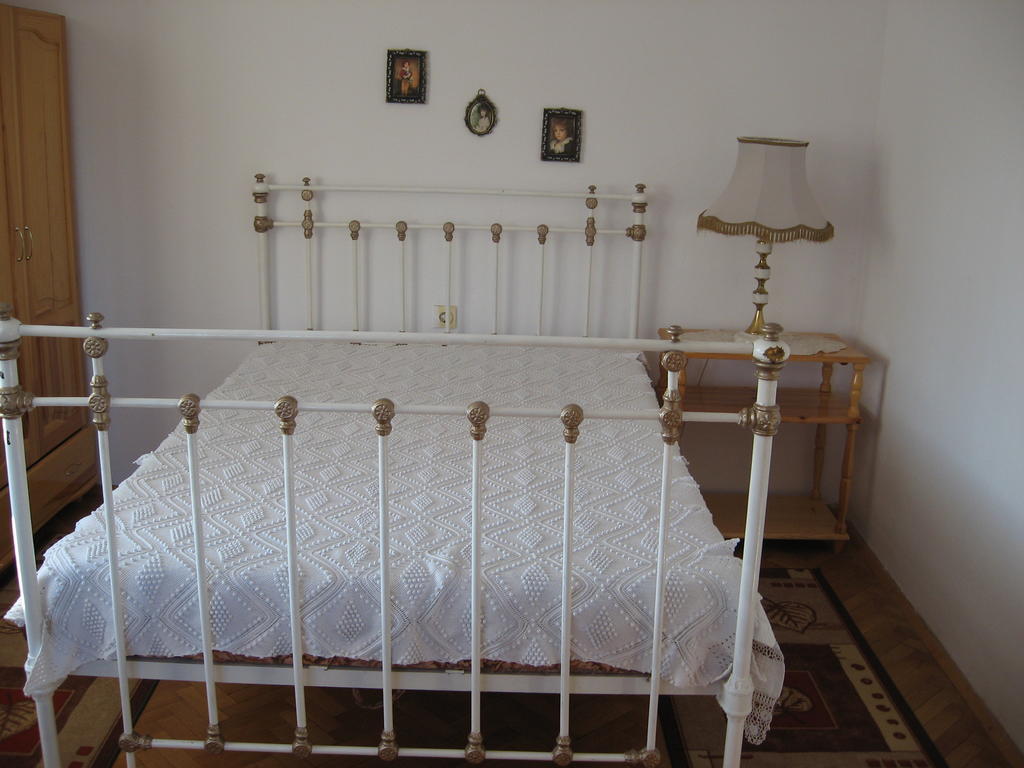 Guest House Astra 阿巴纳西 客房 照片