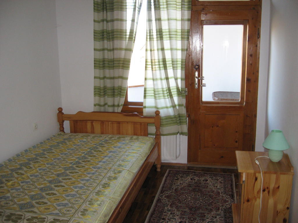Guest House Astra 阿巴纳西 客房 照片